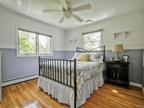 17 Hill Road, Farmingdale NY 11735