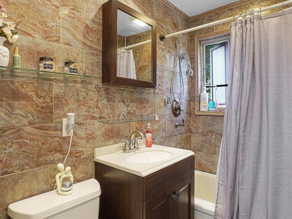 22107 Manor Road 1214, Queens Village NY 11427
