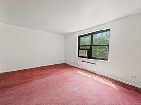 73-45 210th Street 3F, Bayside NY 11364
