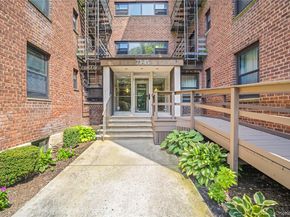 73-45 210th Street 3F, Bayside NY 11364