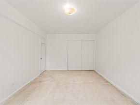 73-45 210th Street 3F, Bayside NY 11364