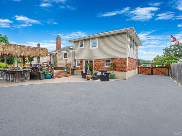 69 Marilynn Street, East Islip NY 11730
