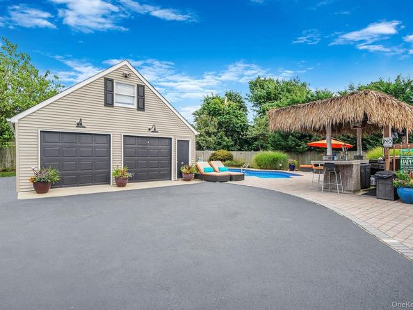 69 Marilynn Street, East Islip NY 11730