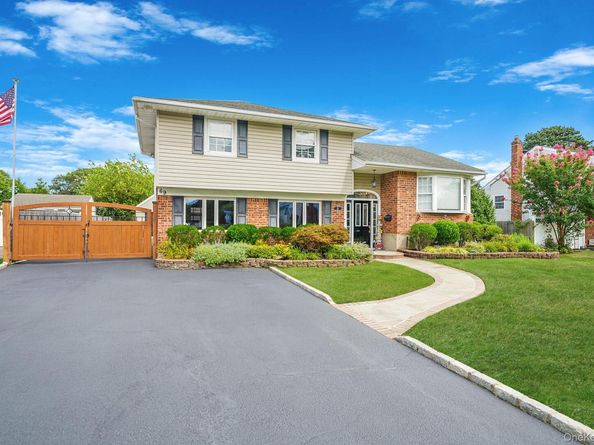 69 Marilynn Street, East Islip NY 11730