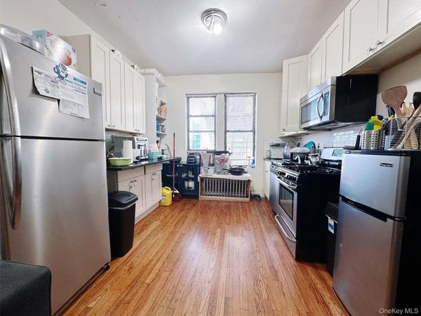 155-17 Sanford Avenue 4A, Flushing NY 11355