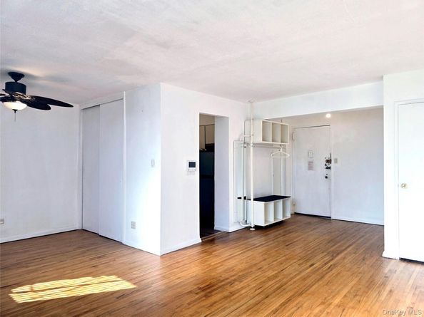 2015 Saint Paul Avenue 6B, Bronx NY 10461