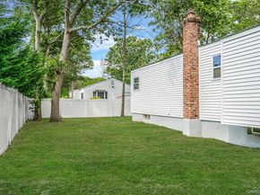 220 Peekskill Avenue, Medford NY 11763