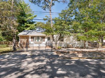 16 Daisy Place