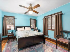 16 Daisy Place, Selden NY 11784