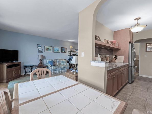 88-08 151 Avenue 5C, Howard Beach NY 11414