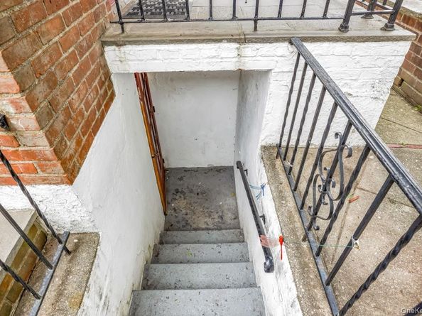 853 Arthur Street, West Hempstead NY 11552