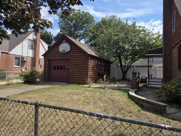 853 Arthur Street, West Hempstead NY 11552
