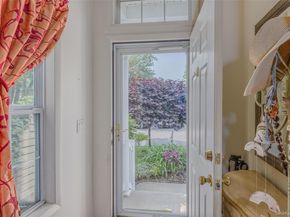 10 Cranberry Circle, Medford NY 11763