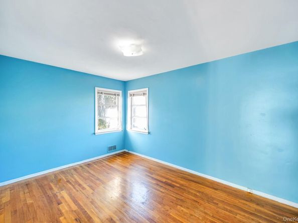 159-15 89th Street, Howard Beach NY 11414