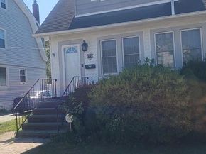 16 Maiden Lane, Lynbrook NY 11563