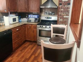 16 Maiden Lane, Lynbrook NY 11563