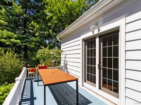 15 Old School Lane, Pleasantville NY 10570