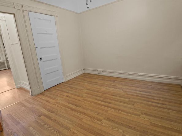 618 E 181st Street, Bronx NY 10457