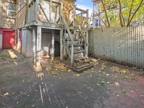 618 E 181st Street, Bronx NY 10457