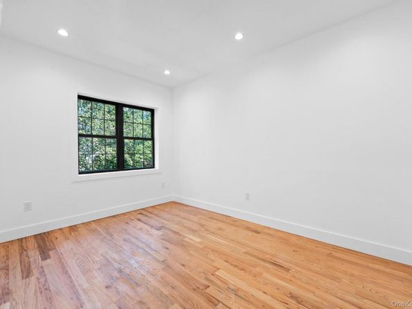 1642 Hering Avenue, Bronx NY 10461