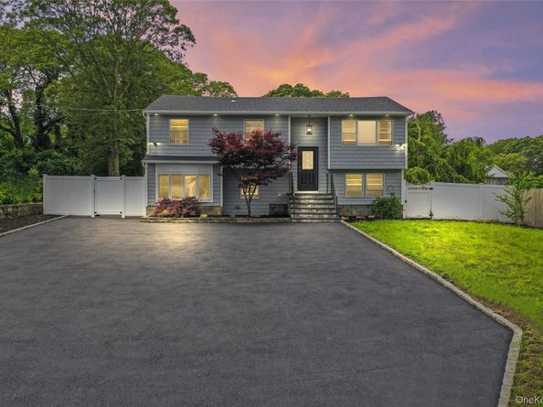 350 Holbrook Road, Ronkonkoma NY 1779