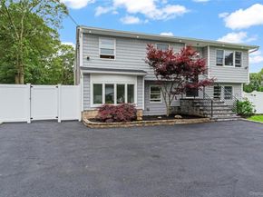 350 Holbrook Road, Ronkonkoma NY 1779