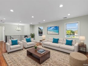 350 Holbrook Road, Ronkonkoma NY 1779