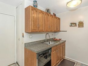 175-20 Wexford Terrace 4S, Jamaica Estates NY 11432