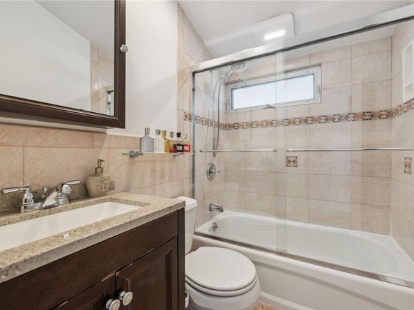 72 Shinbone Lane, Commack NY 11725