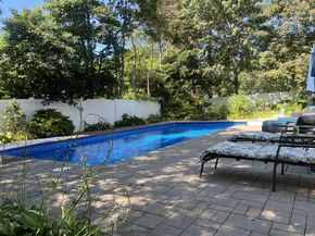 72 Shinbone Lane, Commack NY 11725