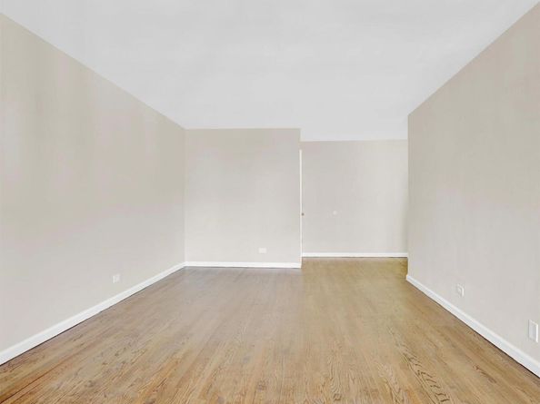 3201 Grand Concourse 4M, Bronx NY 10468