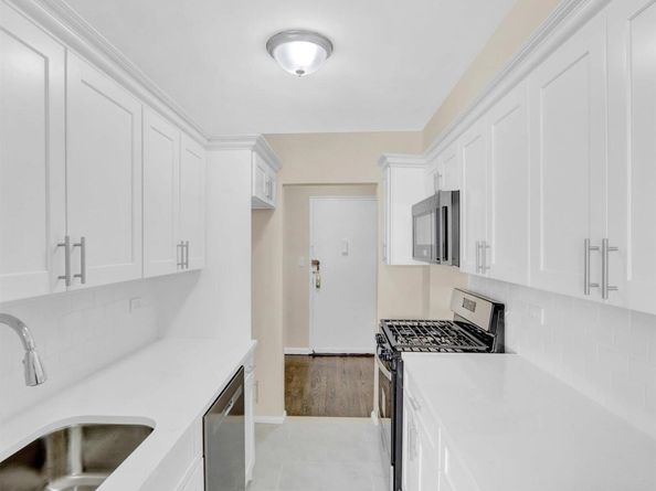 3201 Grand Concourse 4M, Bronx NY 10468