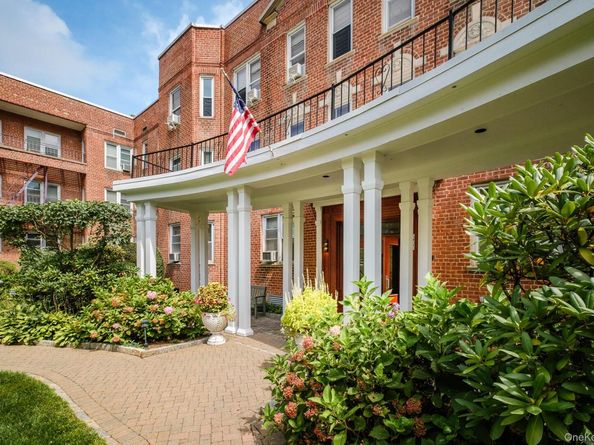 2 Overlook Road 2A3, White Plains NY 10605