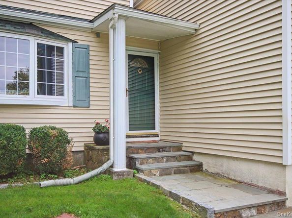 2978 Springhurst Court, Yorktown Heights NY 10598