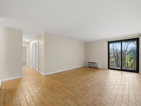 421 N Broadway 17, Yonkers NY 10701