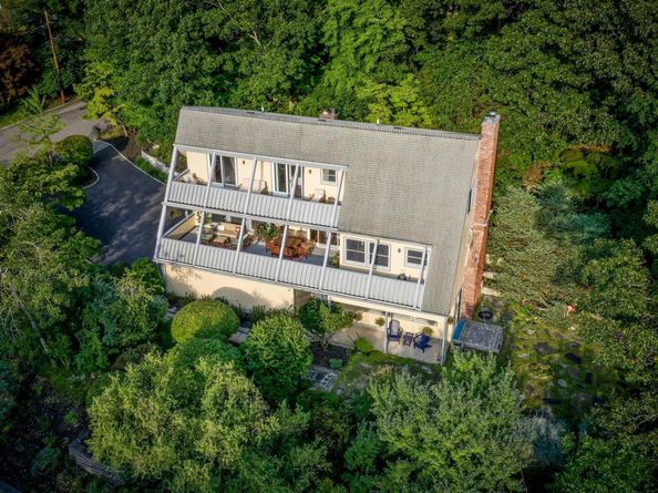 4 Hill Dale Avenue, Miller Place NY 11764