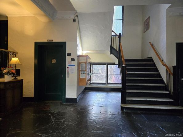 147-37 Beech Avenue 1G, Flushing NY 11355