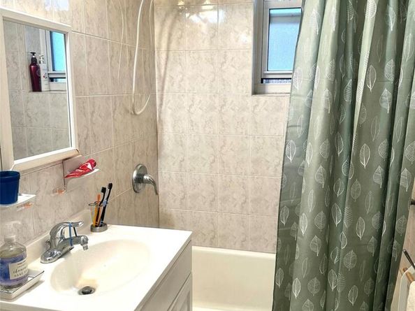 30-11 Parsons Boulevard 5A, Flushing NY 11354