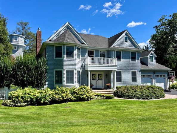 3 Wyona Court, Huntington NY 11743