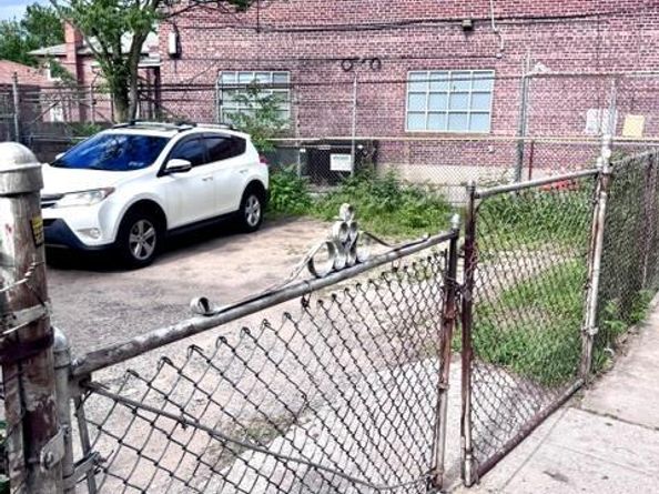 10339 91st Street, Ozone Park NY 11417