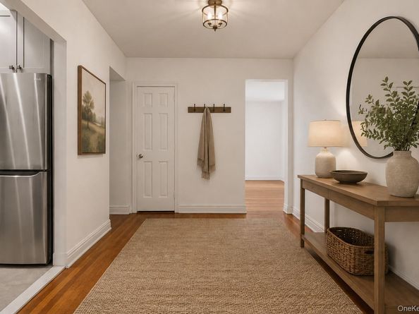 824 Palmer Road 2D, Bronxville NY 10708