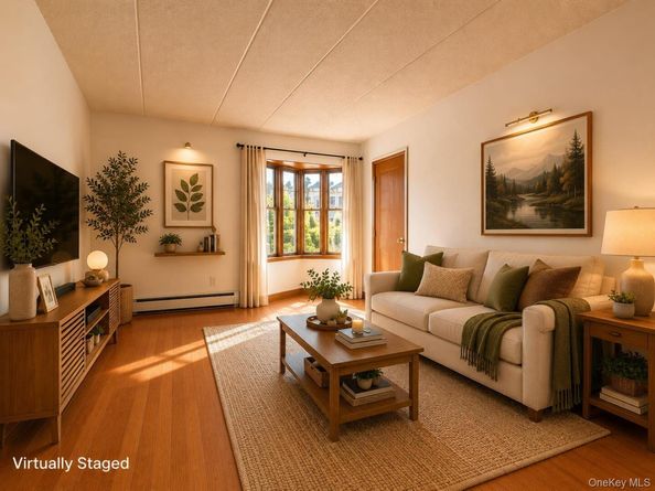 130-14 60th Avenue 2E, Flushing NY 11355
