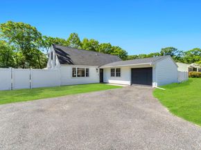 338 Easton Street, Ronkonkoma NY 11779