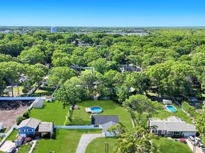 338 Easton Street, Ronkonkoma NY 11779