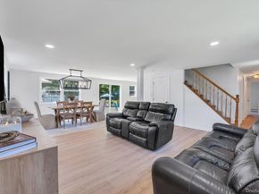 338 Easton Street, Ronkonkoma NY 11779