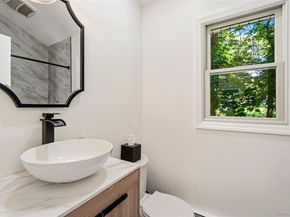 280 Holbrook Road, Ronkonkoma NY 11779
