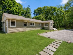 280 Holbrook Road, Ronkonkoma NY 11779