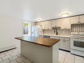 280 Holbrook Road, Ronkonkoma NY 11779