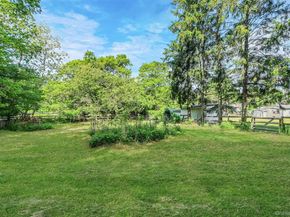 202 Waverly Avenue, Medford NY 11763