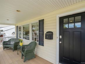 47 Syosset Circle, Syosset NY 11791